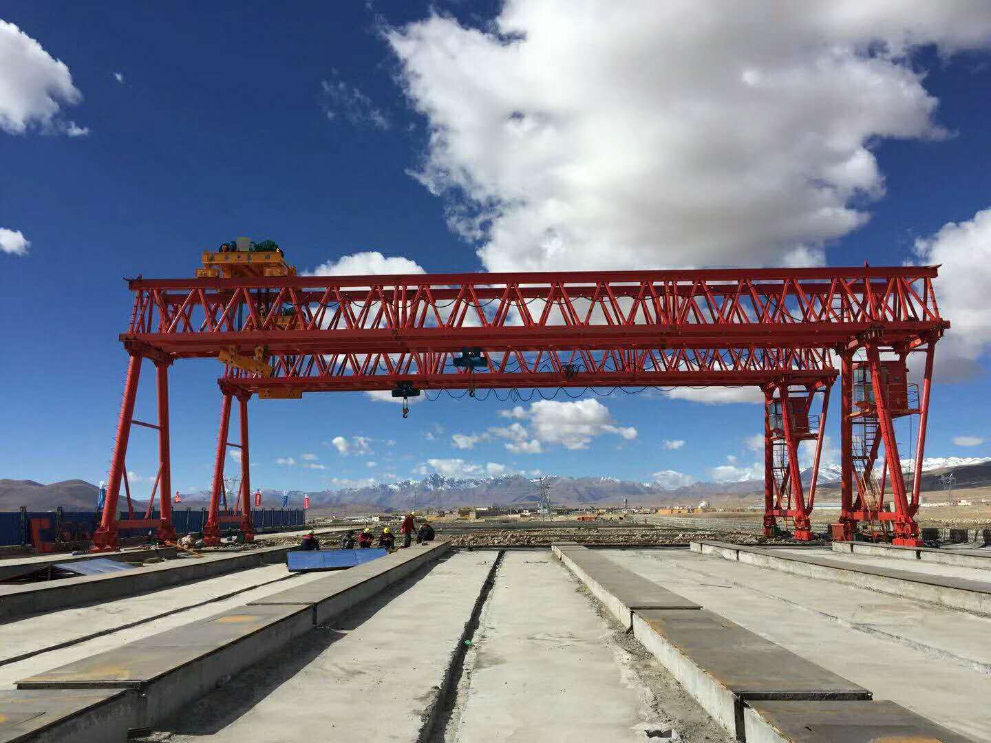 路橋門機(jī)